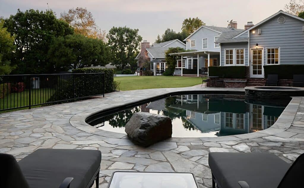 Outside Beauty Connie Sells Real Estate