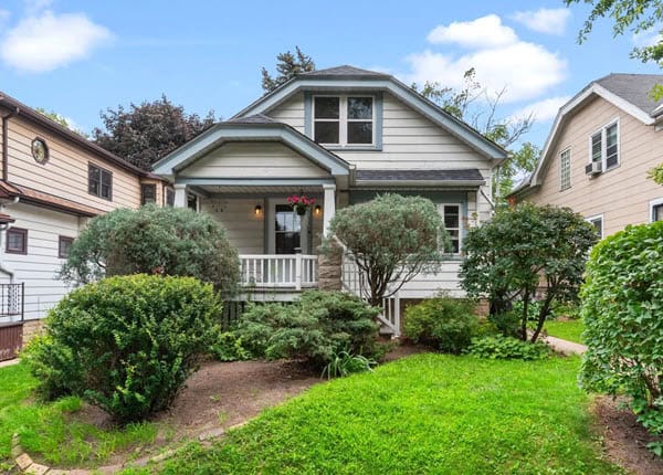 Connie Sells Real Estate